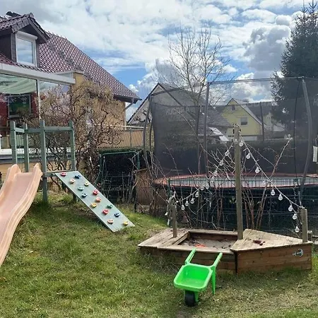 Ruhige Wohnung, Citynah Und Kinderfreundlich Apartmán