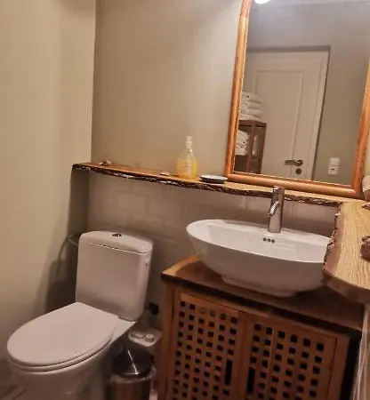 Ruhige Wohnung, Citynah Und Kinderfreundlich 아파트 로스토크